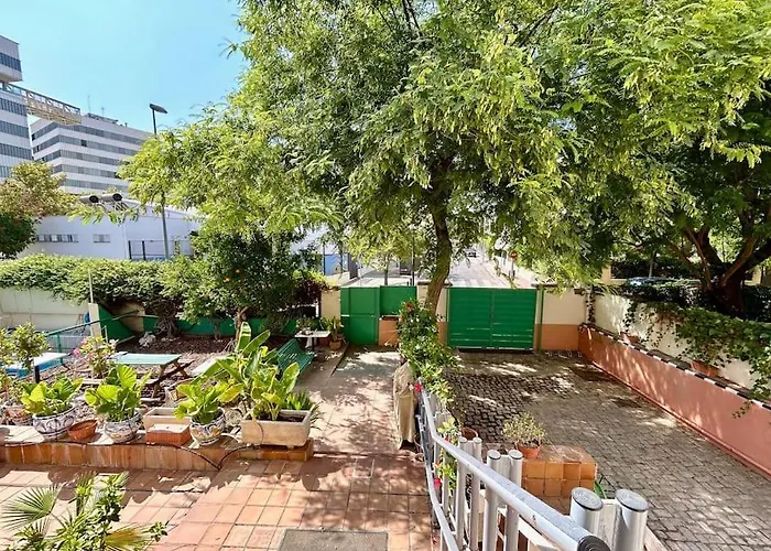 Hispalis Porvenir Villa *